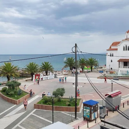 公寓 Catherine's Beachfront Paralía