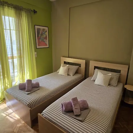 Apartamento Catherine's Beachfront By Optimum Link Paralía