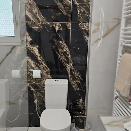 Apartamento Catherine's Beachfront By Optimum Link *