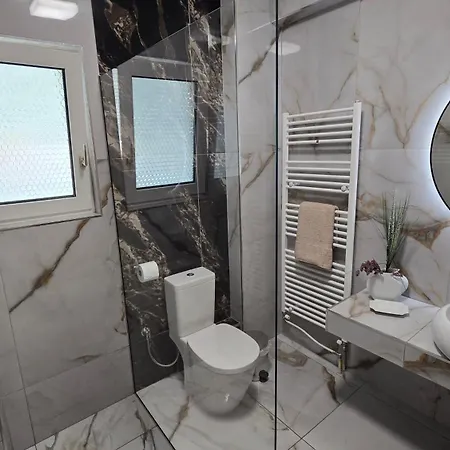 Catherine's Beachfront By Optimum Link Paralía