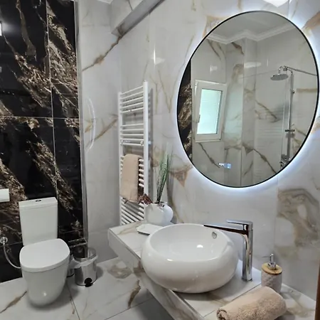 公寓 Catherine's Beachfront Paralía