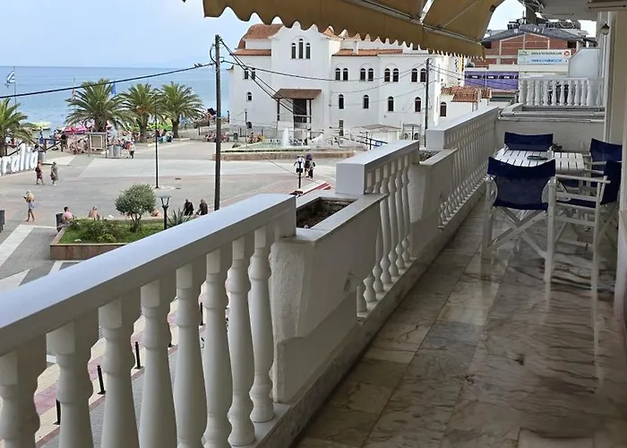 Catherine's Beachfront By Optimum Link Appartamento *